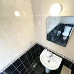 Zenberry House Kwatera prywatna *