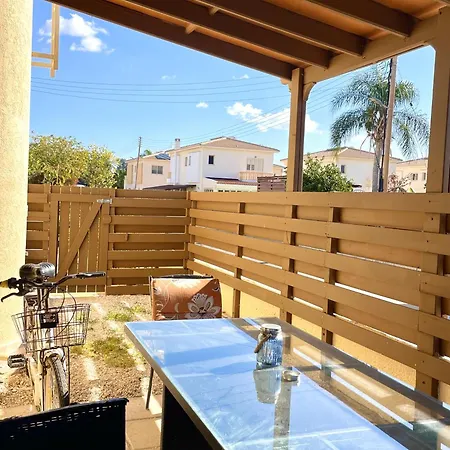 Zenberry House Mandria (Paphos)